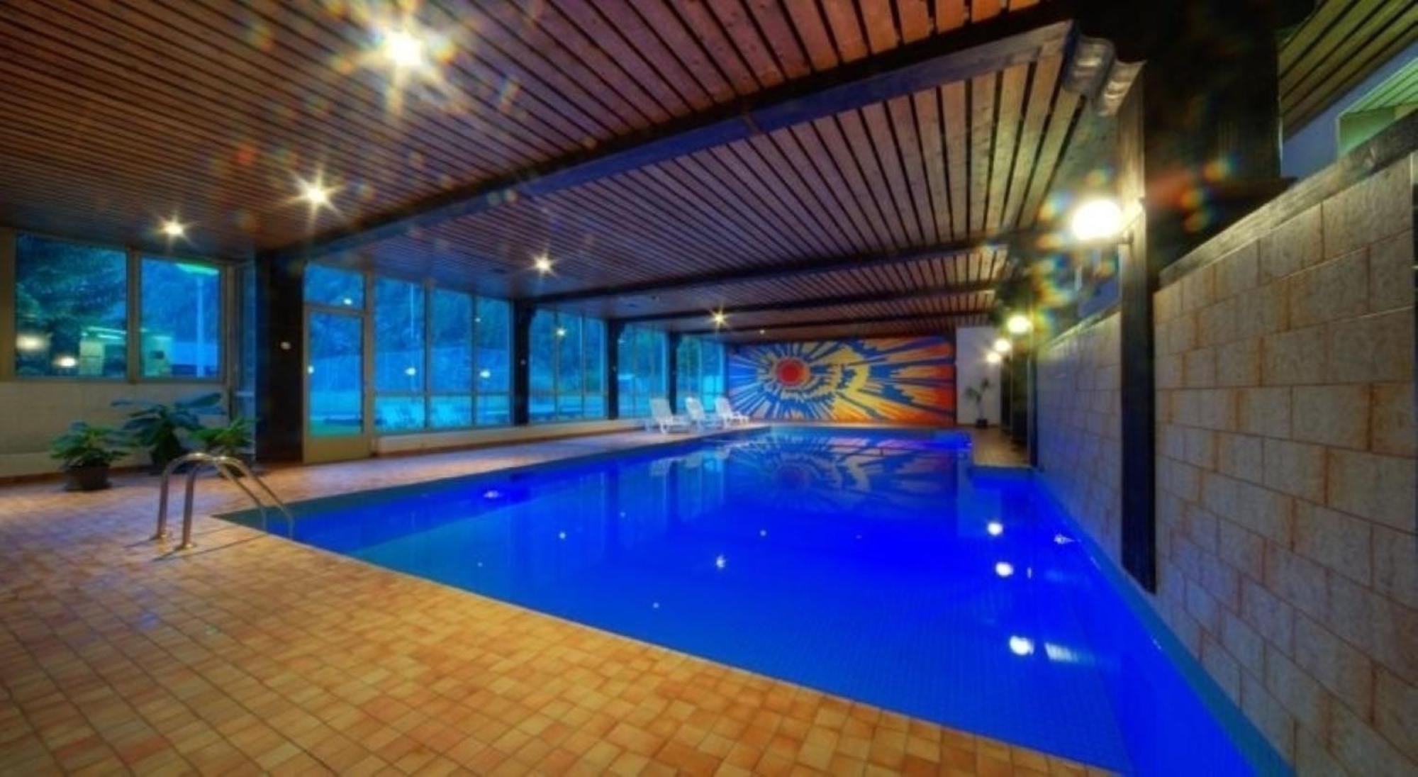 Moderne Dachwohnung Naehe Zermatt Mit Balkon Täsch Kültér fotó
